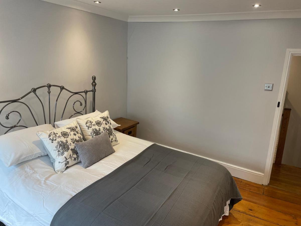 17 Eastgate Villa Cowbridge Ngoại thất bức ảnh
